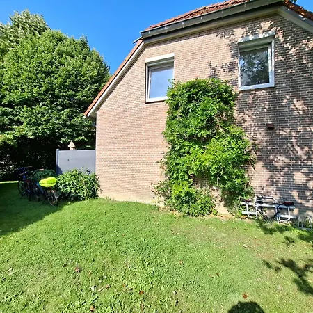 Holiday home Huus Kompass - Familienurlaub Mit Hund Nahe Am Nordseestrand Butjadingen