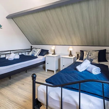 Huus Kompass - Familienurlaub Mit Hund Nahe Am Nordseestrand Holiday home Butjadingen